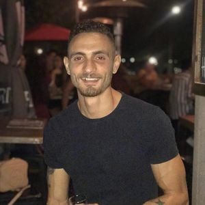 Meet your Posher, Ramez